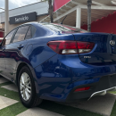 KIA Rio Lateral derecho 6